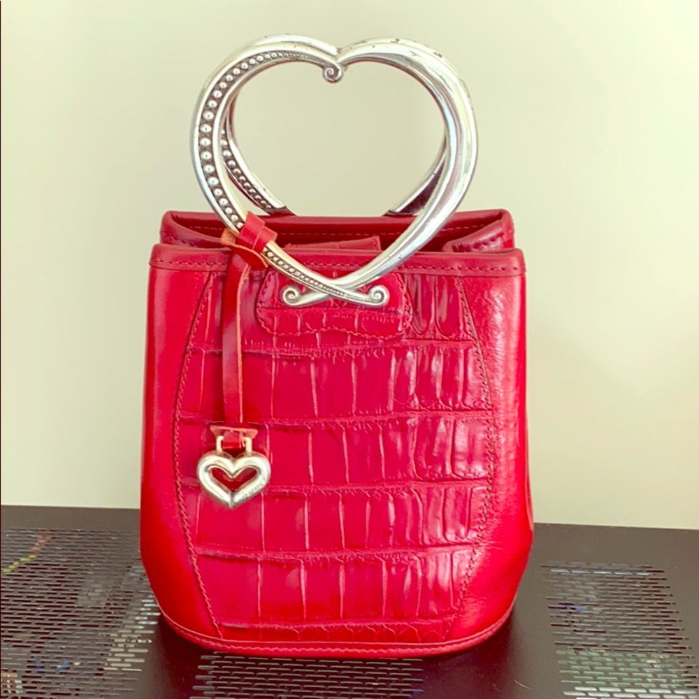 Vintage Heart Handle Bag